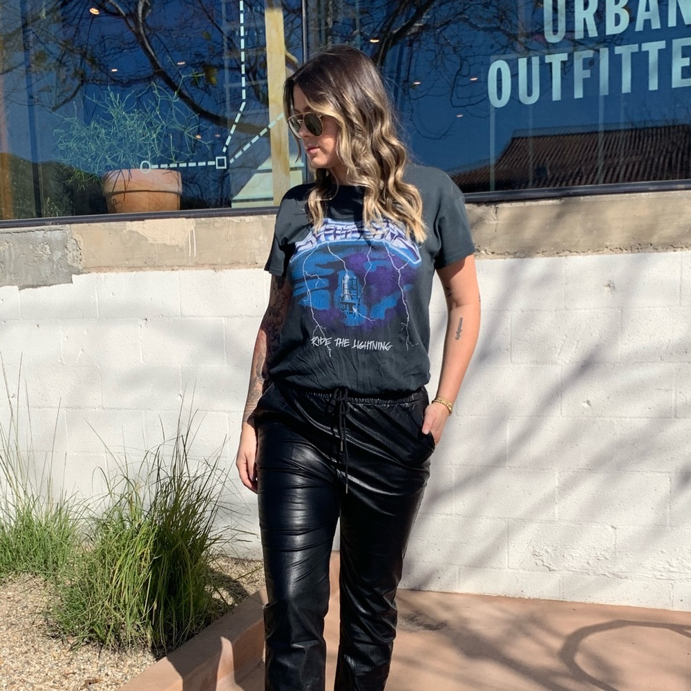 Daydreamer Metallica Band Tee
